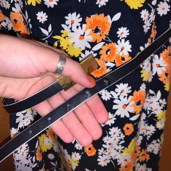 Jones New York Floral Dress with Belt - Picture 3 of 5